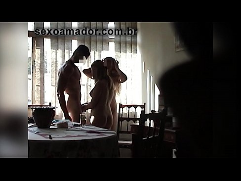 ❤️ የወሲብ ጓደኞች አንድ ግዙፍ ሰው እና አንድ ሶስት ሰው አብረውት ይጋብዛሉ ወሲብ ❤